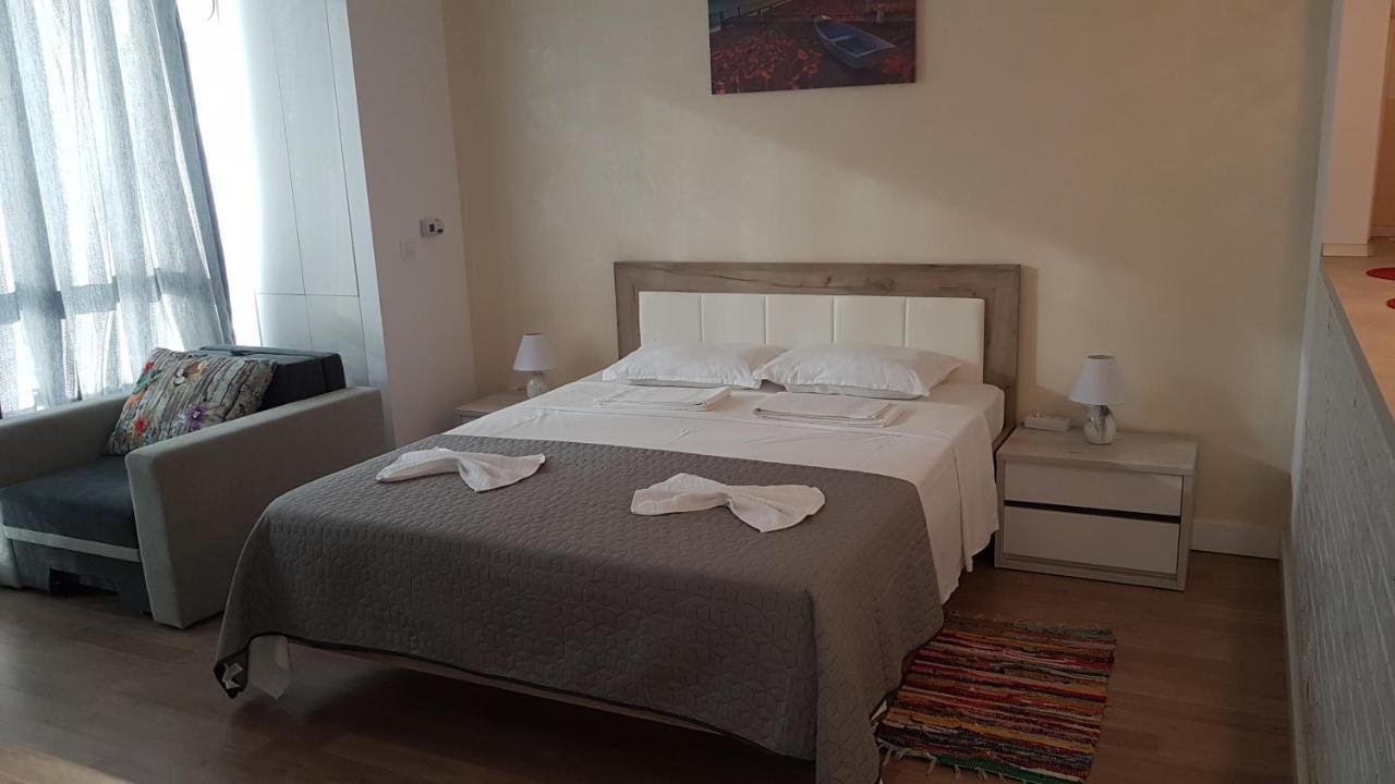 Estival Studio By Onix Blue Mamaia Nord Năvodari Eksteriør billede